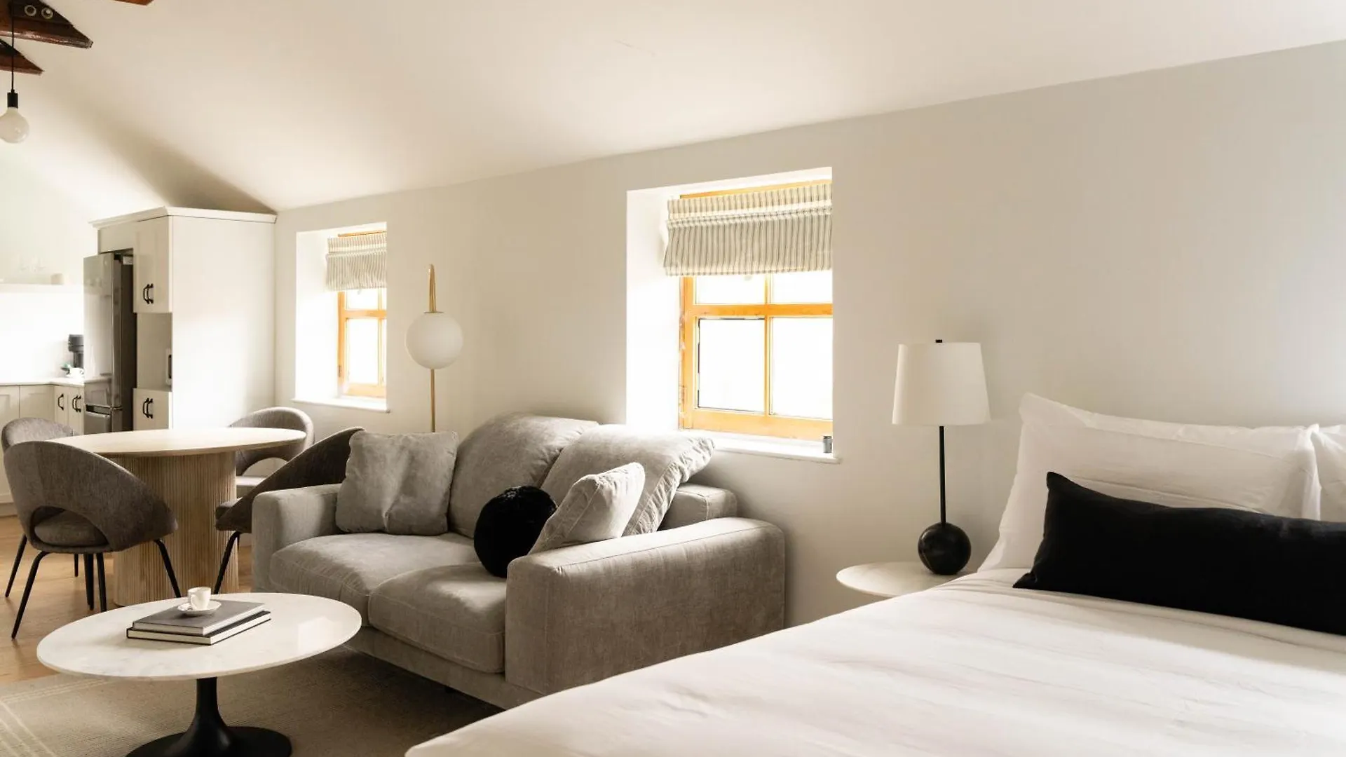 Maison Rasco By Luxury In Transit Montreal