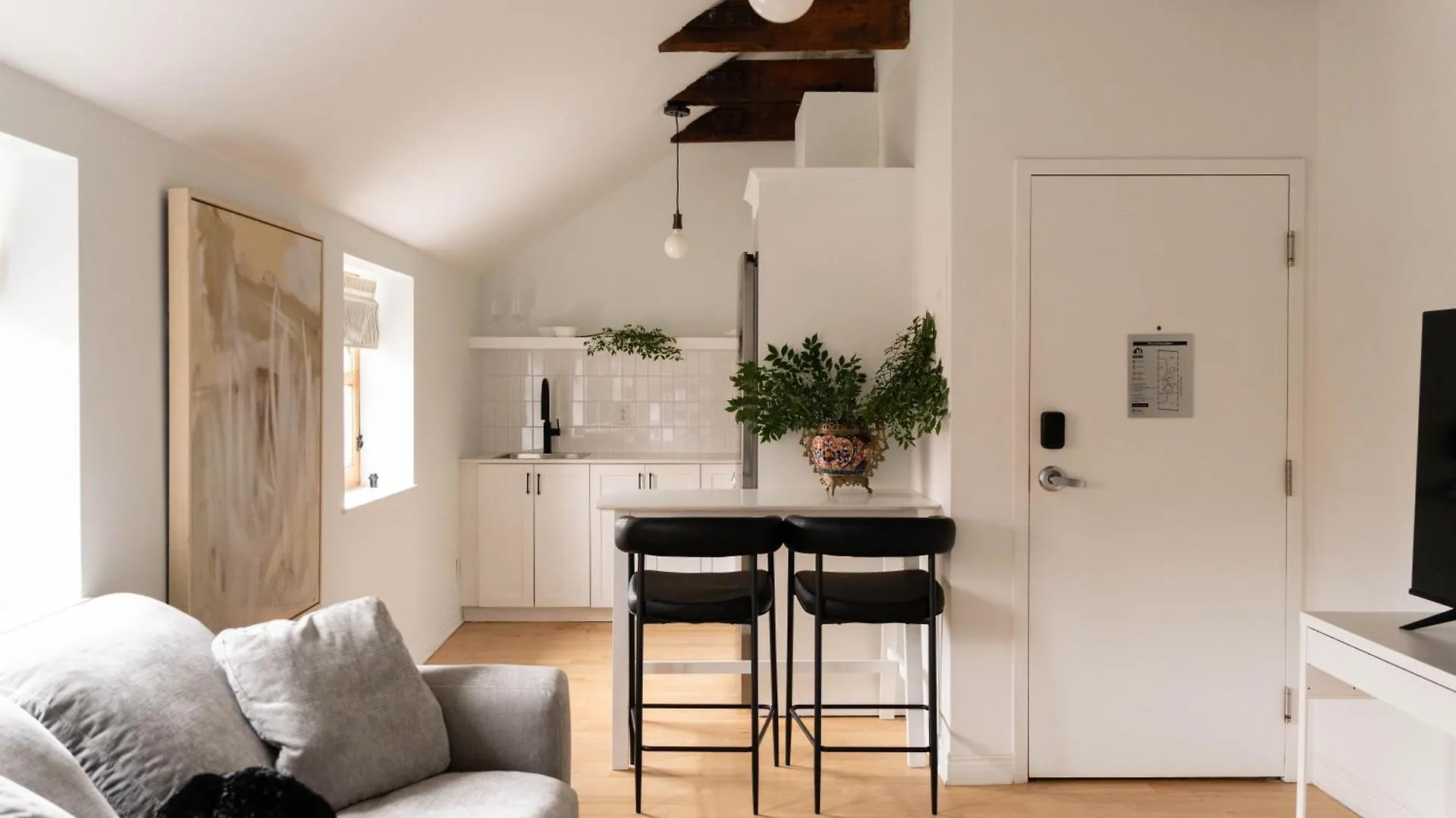 Hotel apartamentowy Maison Rasco By Luxury In Transit Montreal